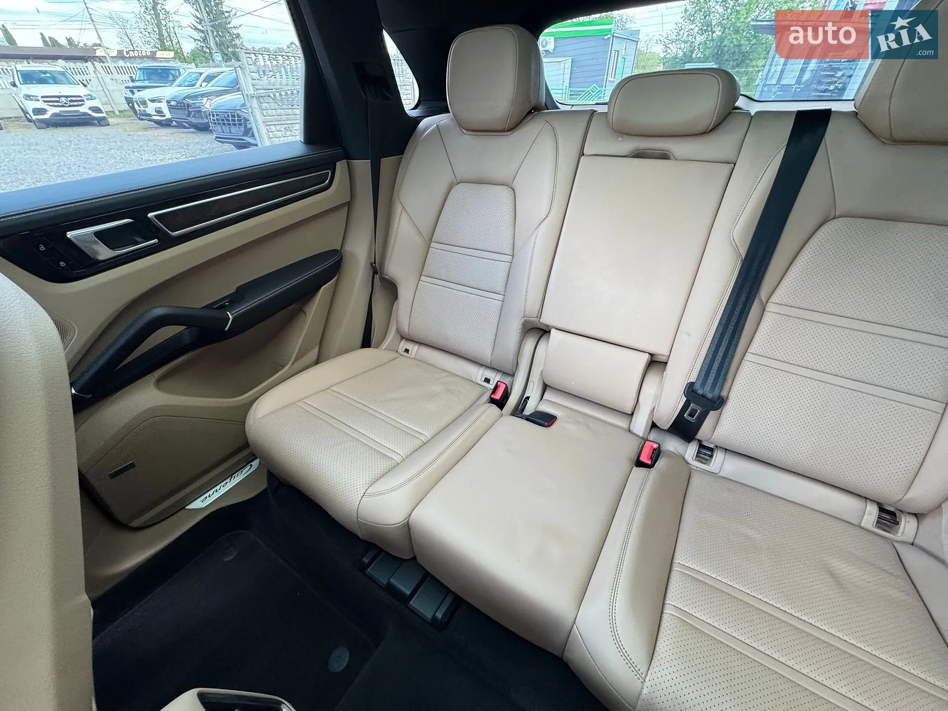 2019 Porsche Cayenne - мініатюра 88