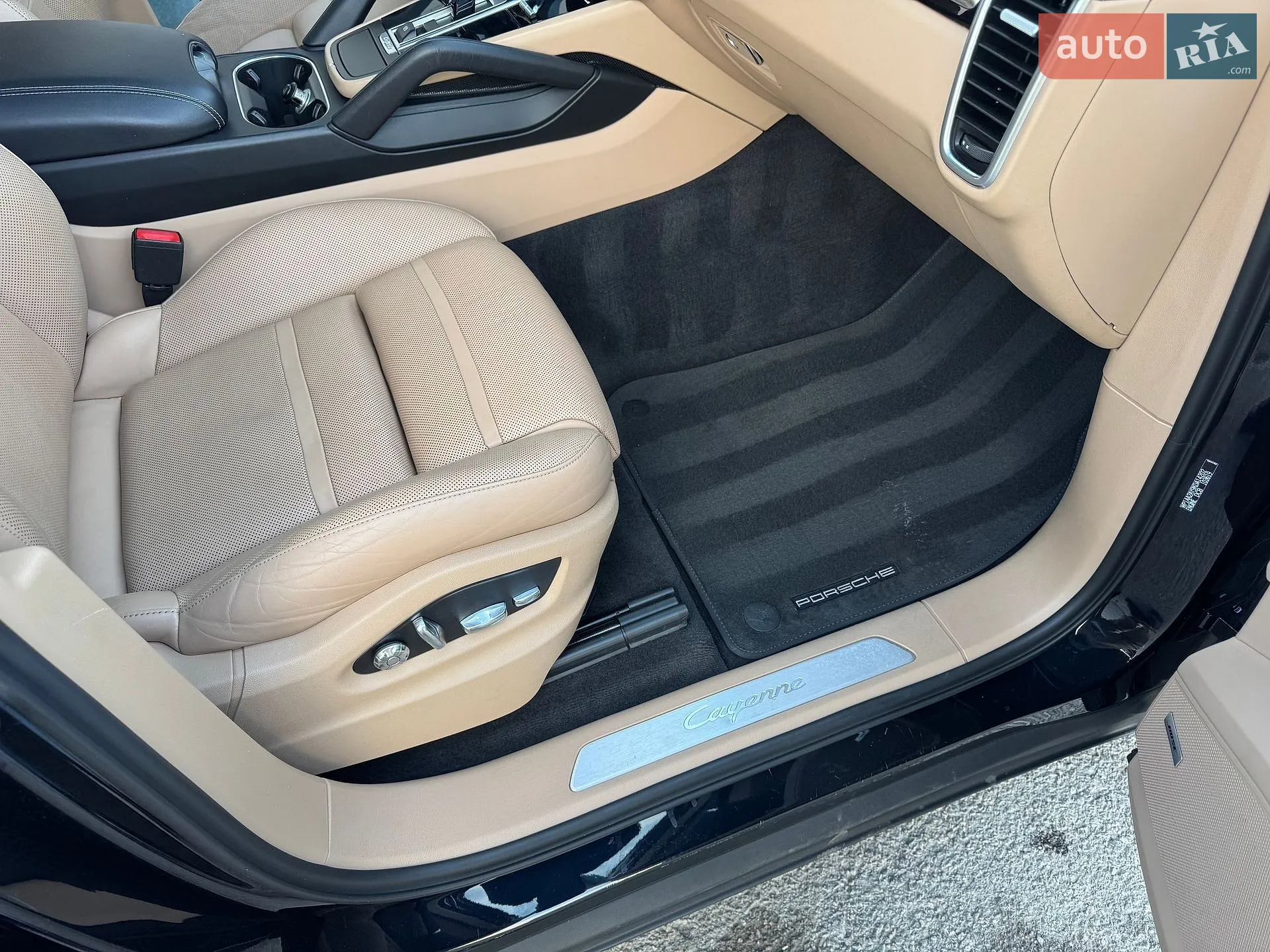 2019 Porsche Cayenne - мініатюра 162
