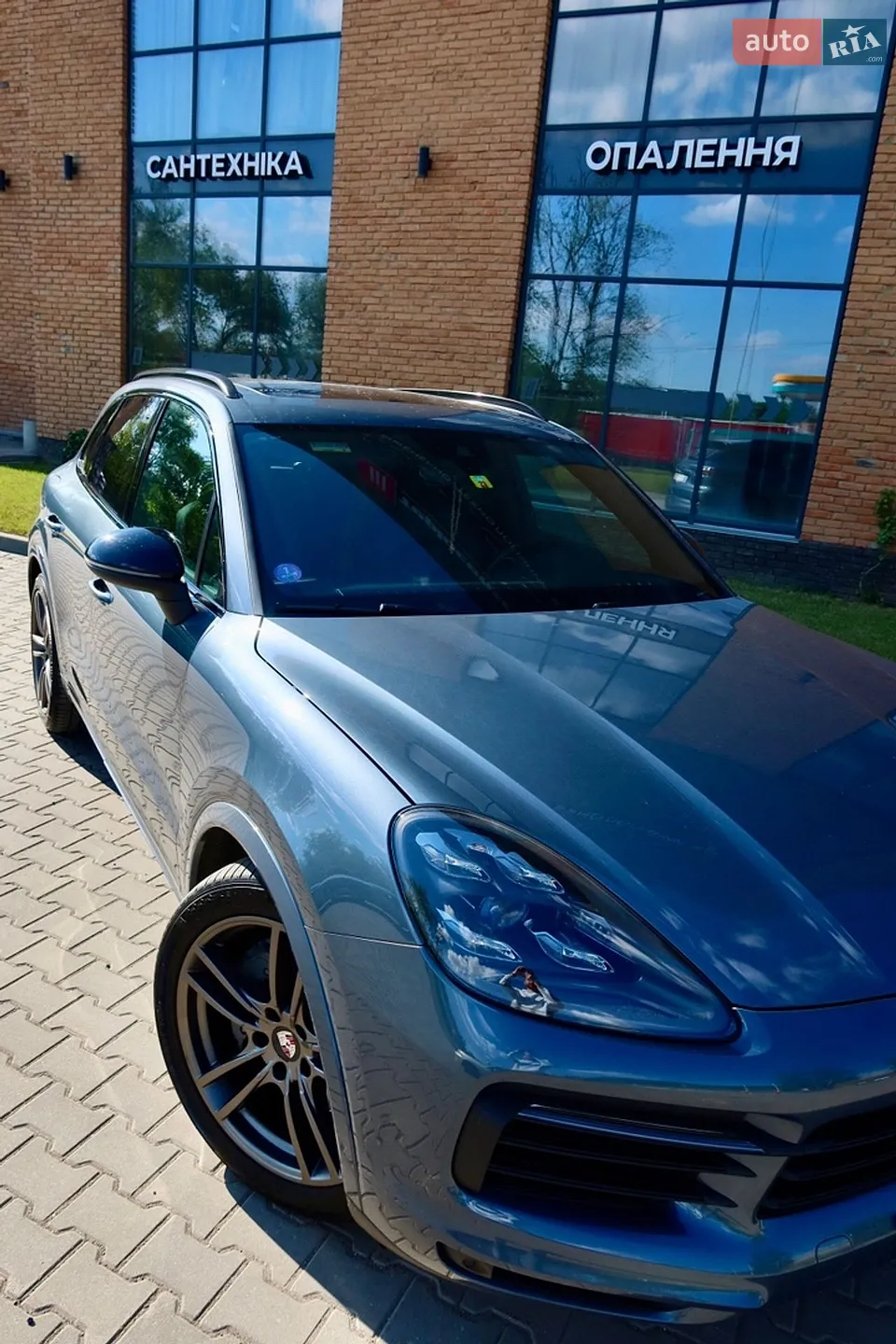 2018 Porsche Cayenne - мініатюра 2