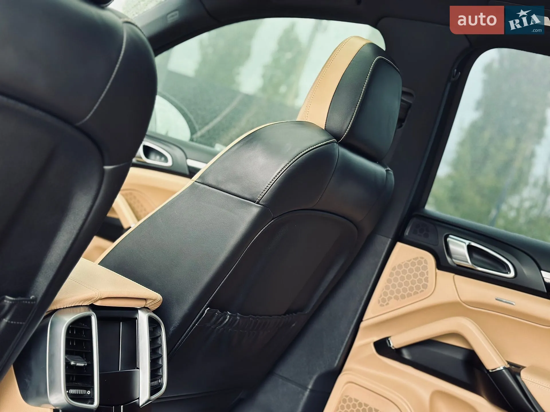 2017 Porsche Cayenne - мініатюра 28