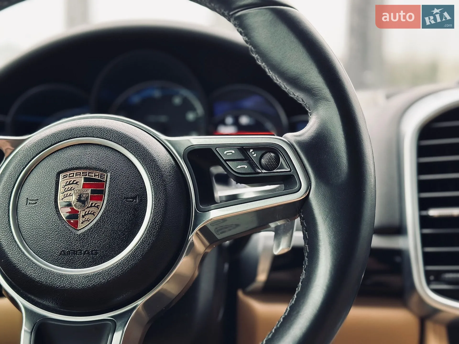 2017 Porsche Cayenne - мініатюра 47
