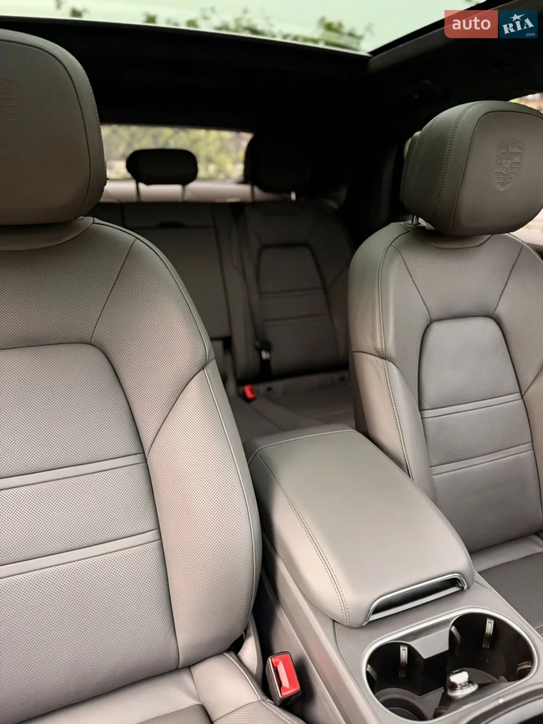 2022 Porsche Cayenne - мініатюра 12