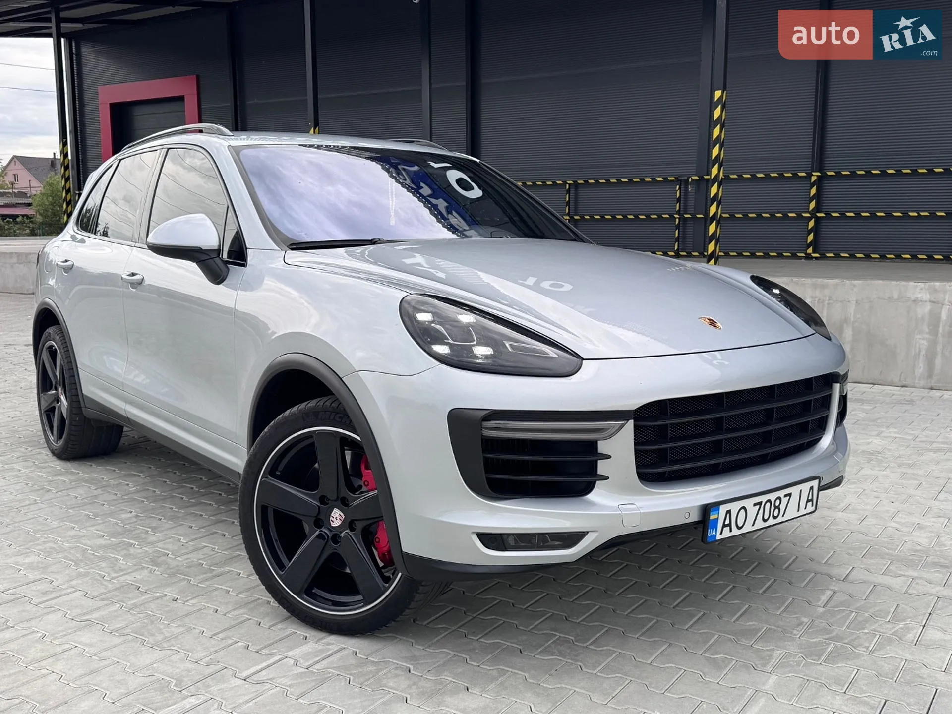 2015 Porsche Cayenne - мініатюра 6
