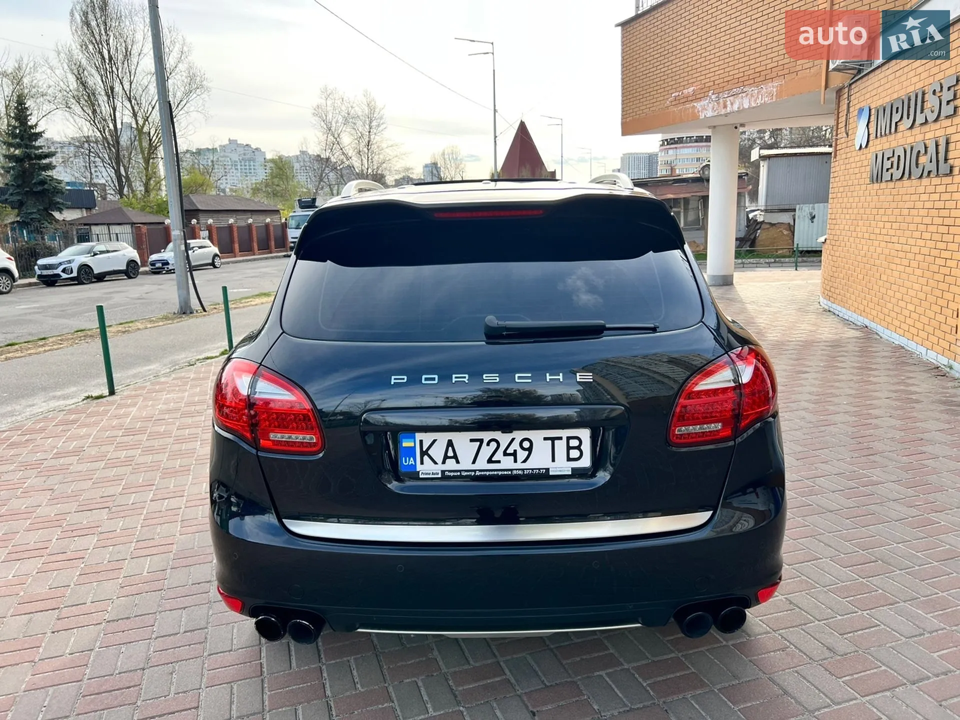 2010 Porsche Cayenne - мініатюра 13