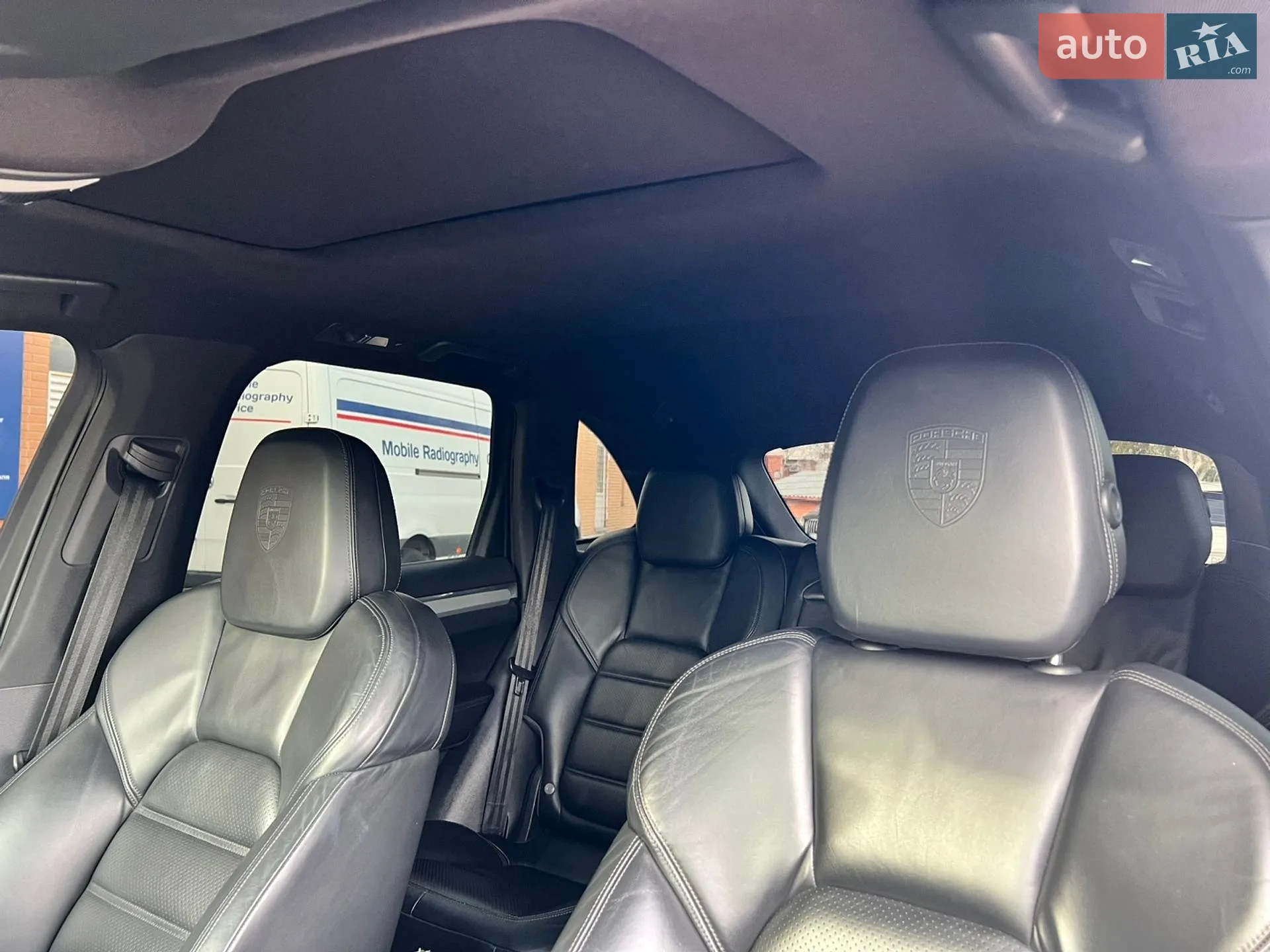 2010 Porsche Cayenne - мініатюра 26