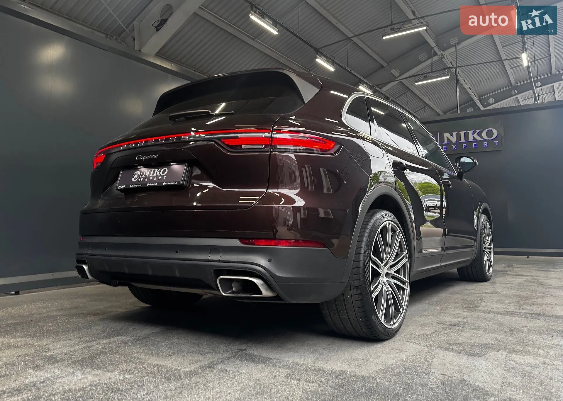 2018 Porsche Cayenne - мініатюра 12