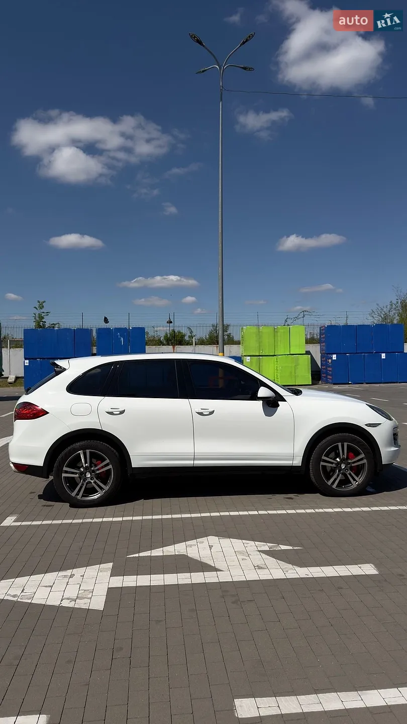 2013 Porsche Cayenne - мініатюра 4