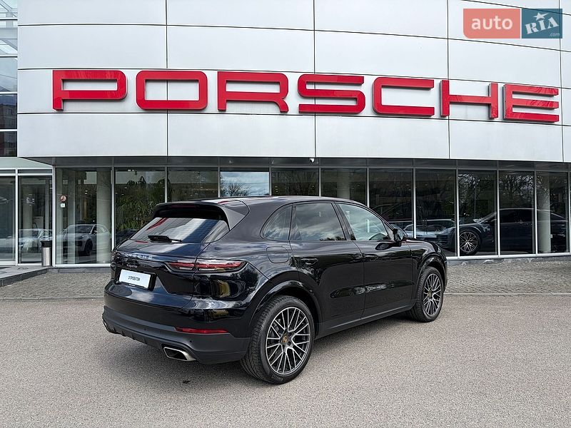 Внедорожник / Кроссовер Porsche Cayenne 2018 в Днепре