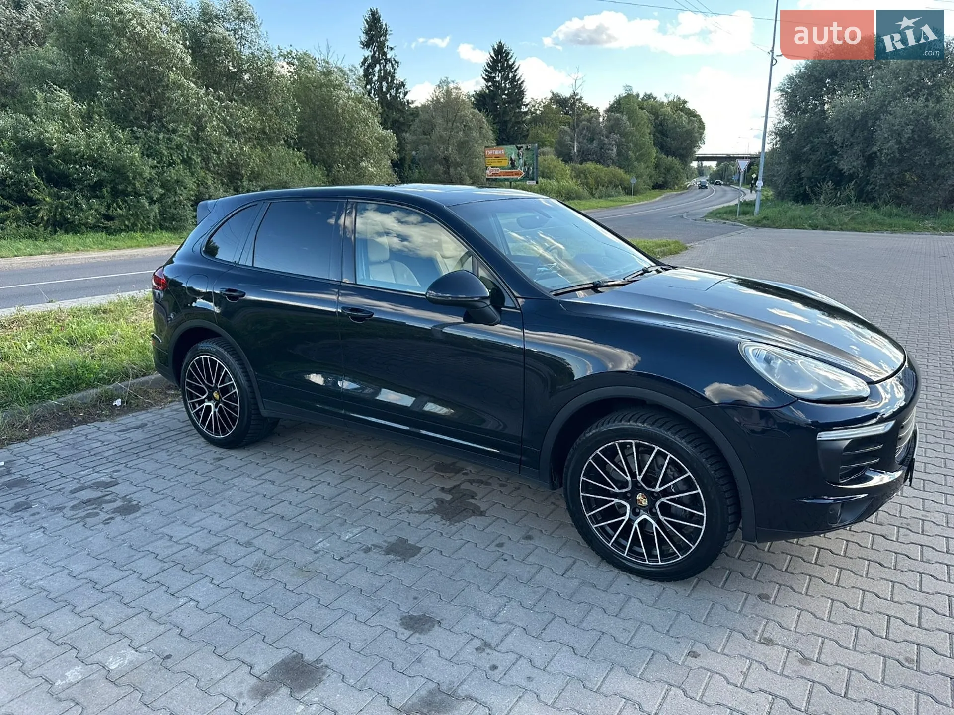 2017 Porsche Cayenne - мініатюра 7