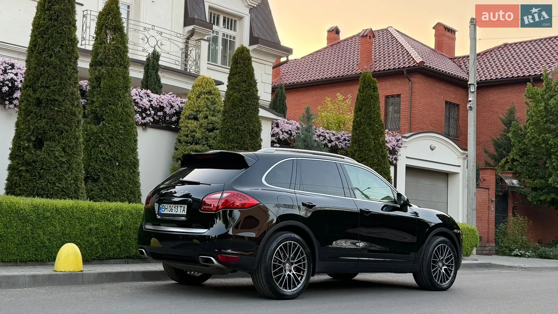 2011 Porsche Cayenne - мініатюра 20
