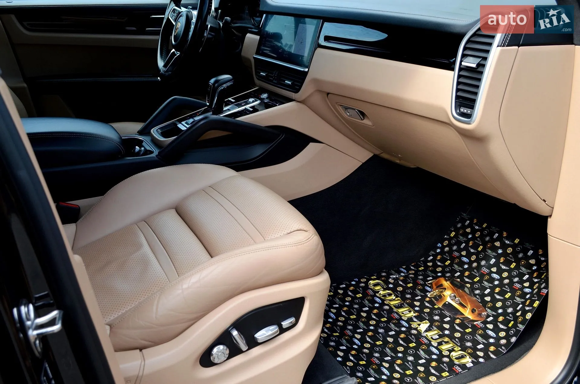 2019 Porsche Cayenne - мініатюра 51
