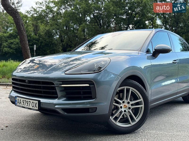 Внедорожник / Кроссовер Porsche Cayenne 2020 в Киеве