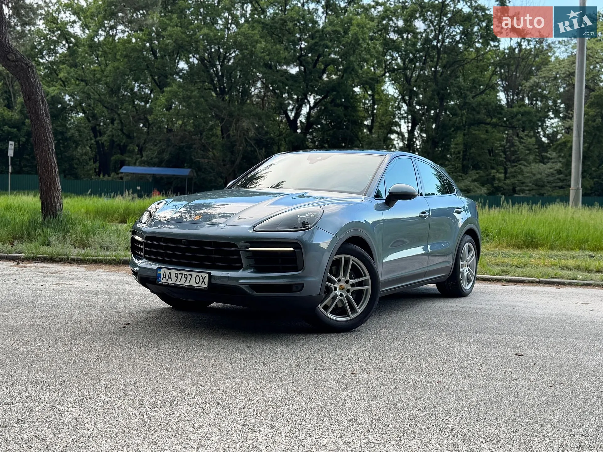 2020 Porsche Cayenne - фото 1