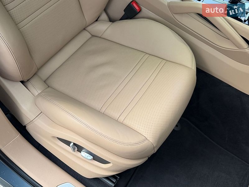 Внедорожник / Кроссовер Porsche Cayenne 2020 в Киеве