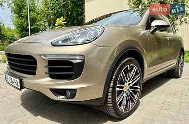 Внедорожник / Кроссовер Porsche Cayenne 2016 в Днепре