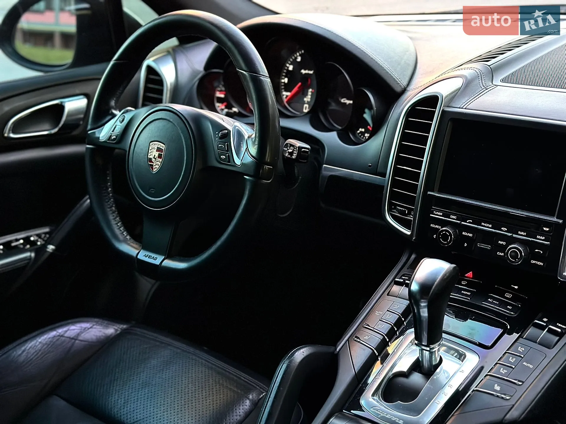 2011 Porsche Cayenne - мініатюра 56