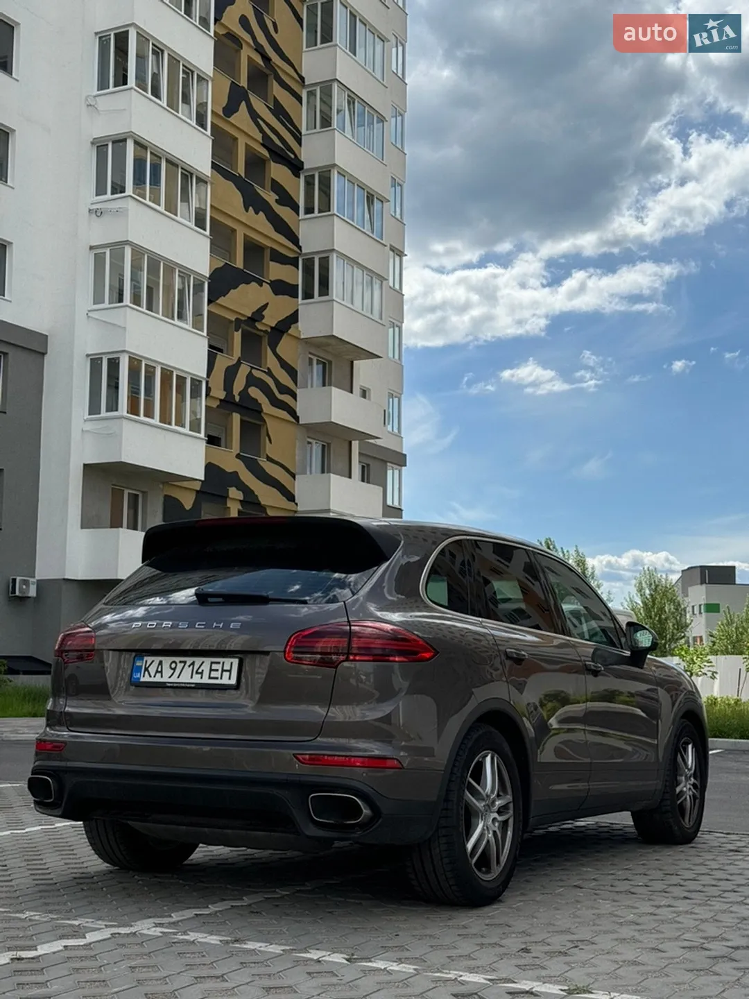 2015 Porsche Cayenne - мініатюра 3
