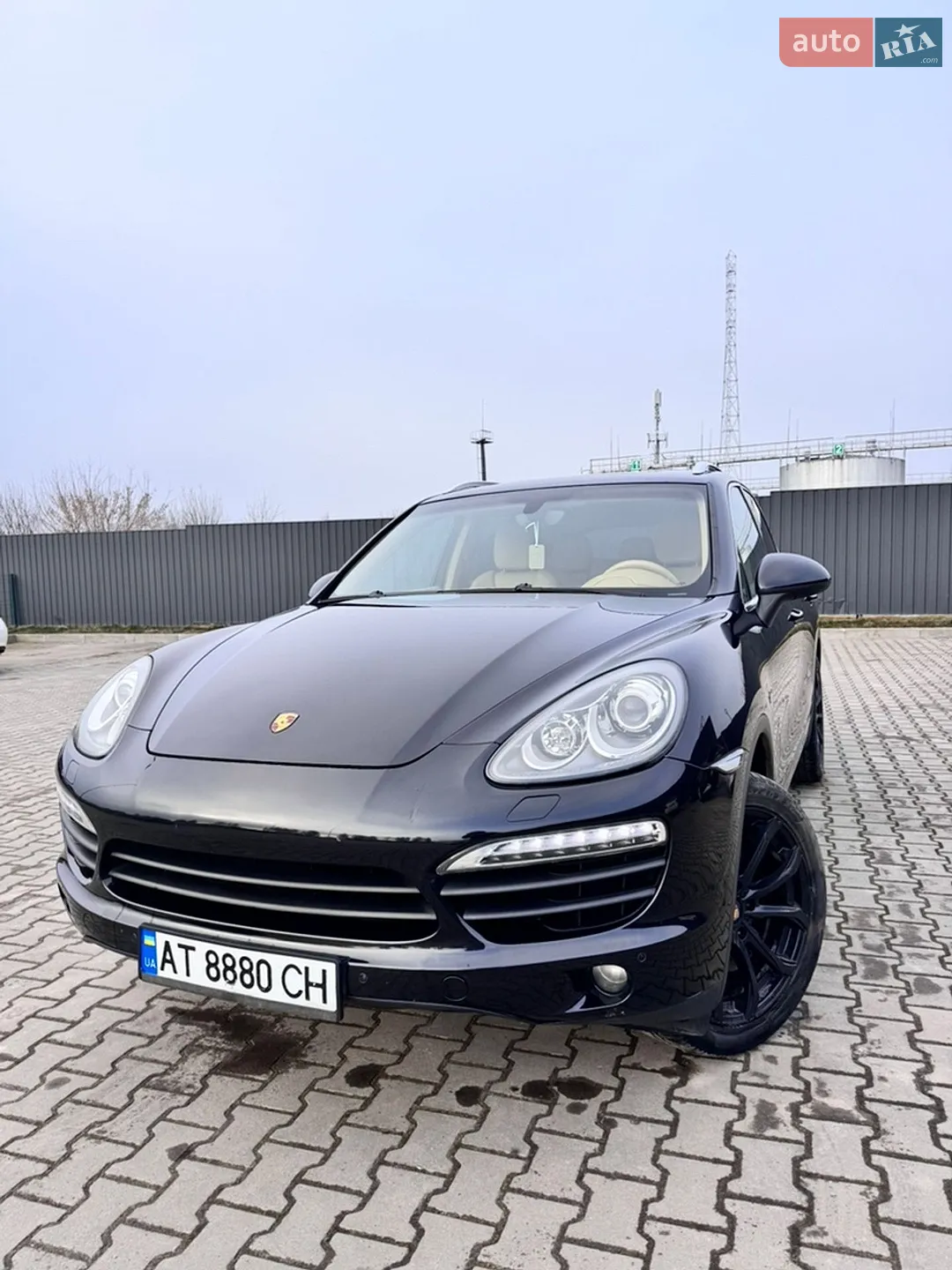 2010 Porsche Cayenne - мініатюра 3
