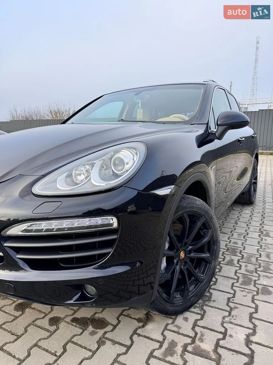 2010 Porsche Cayenne - мініатюра 14