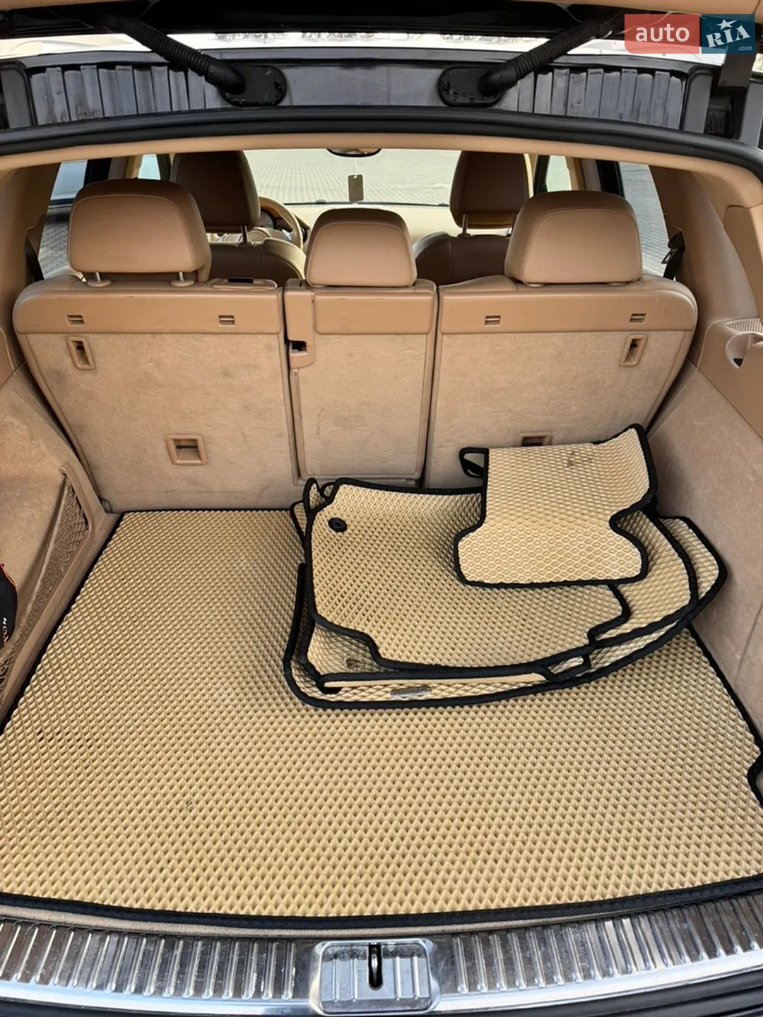 2010 Porsche Cayenne - мініатюра 44