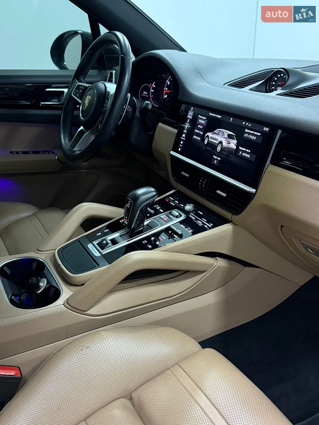 Porsche Cayenne 2018 VIN WP1ZZZ9YZKDA04332 фото оголошення 33 з 34