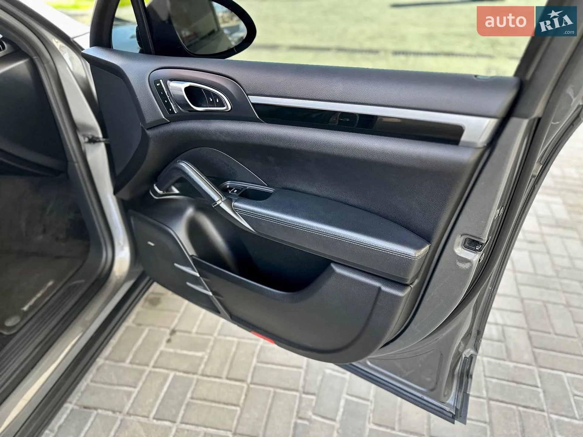 2013 Porsche Cayenne - мініатюра 22