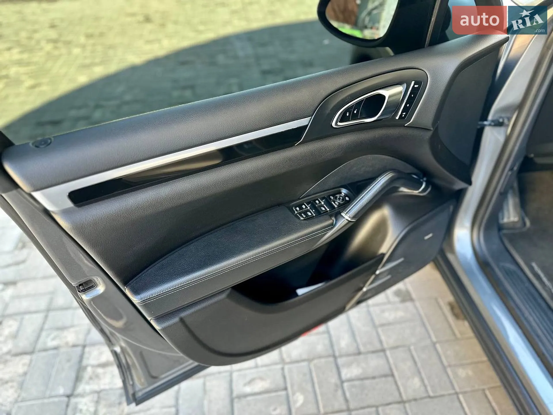 2013 Porsche Cayenne - мініатюра 32