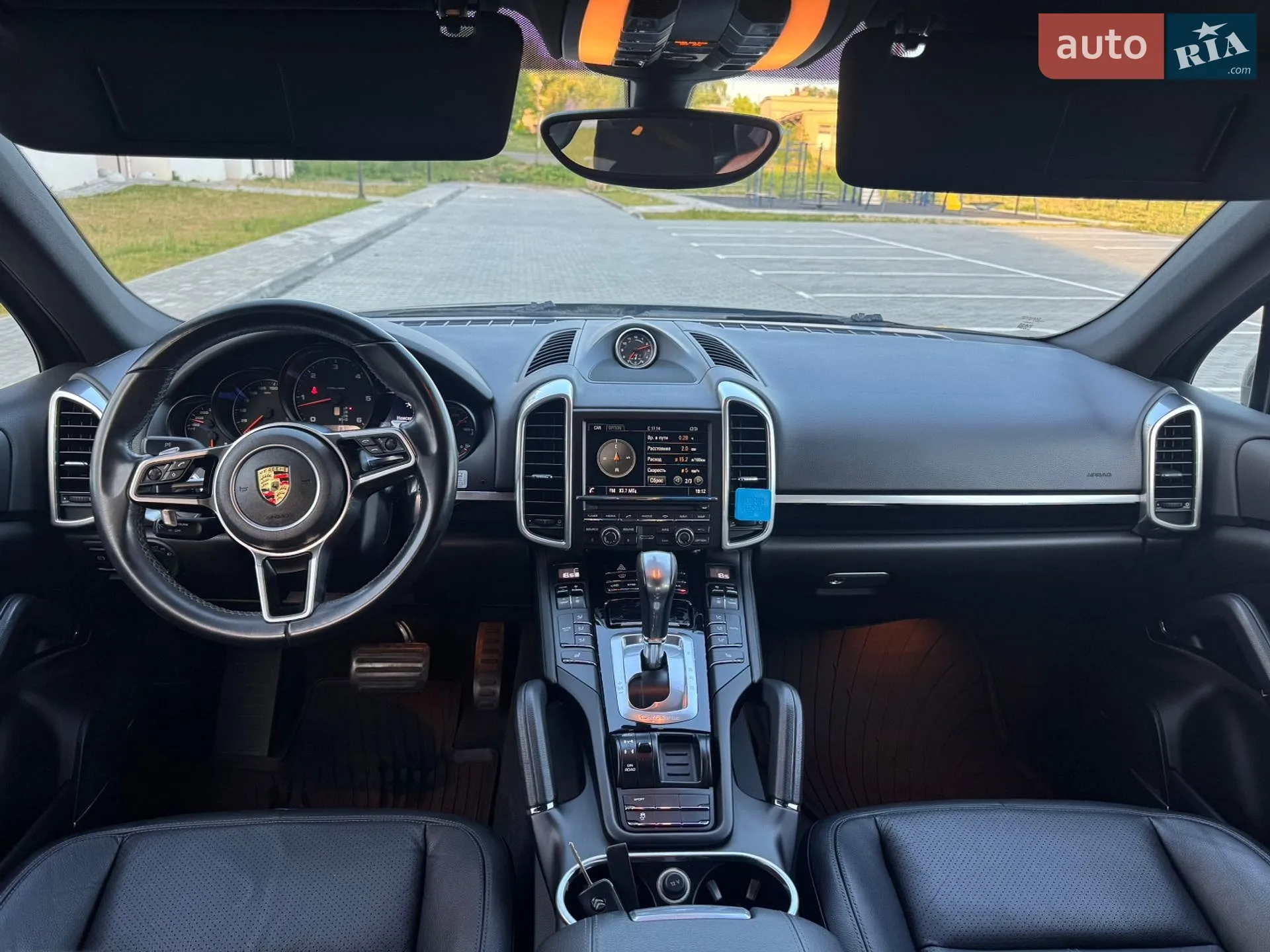 2016 Porsche Cayenne - мініатюра 25