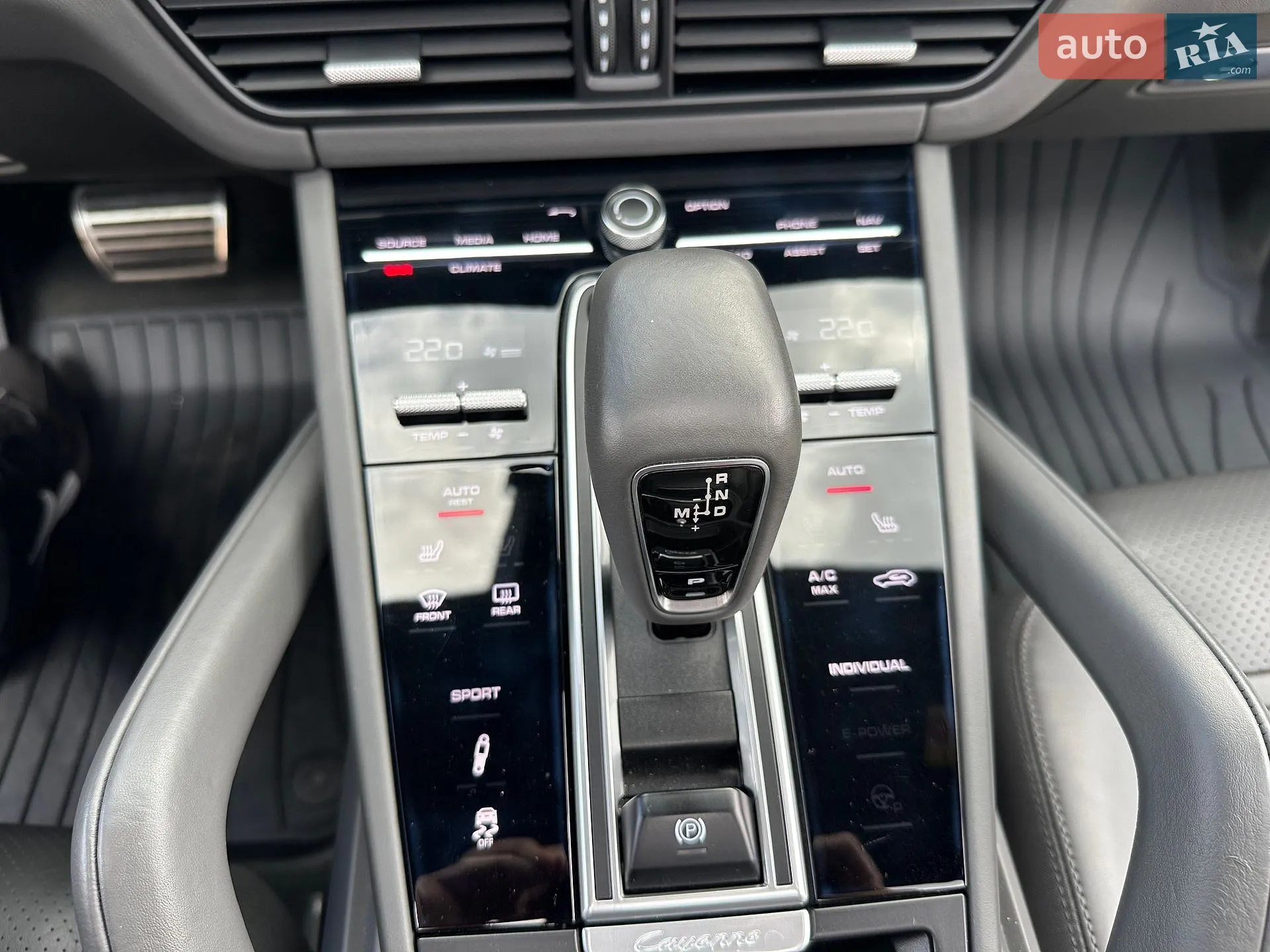 2018 Porsche Cayenne - мініатюра 15