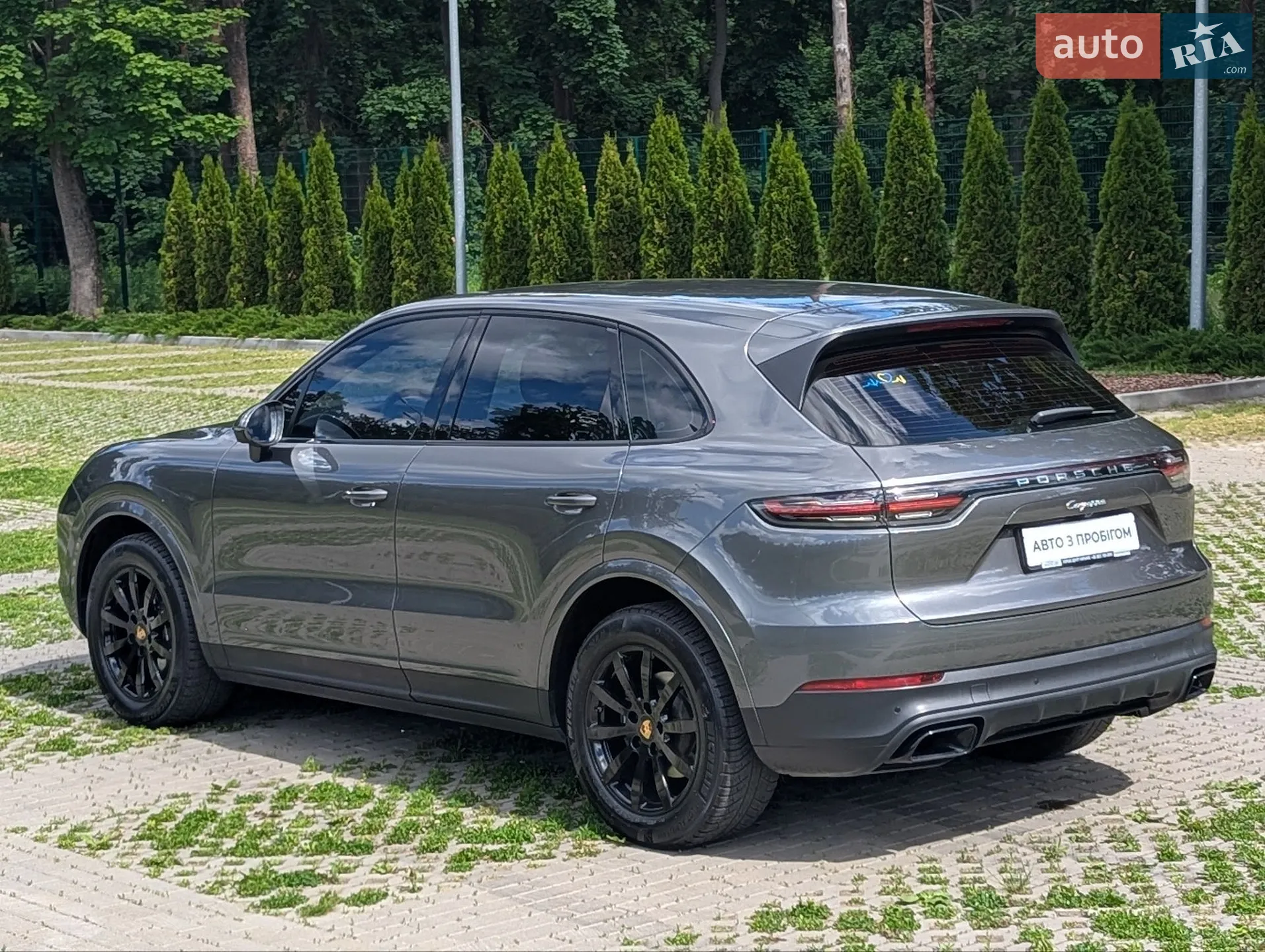 2019 Porsche Cayenne - мініатюра 12