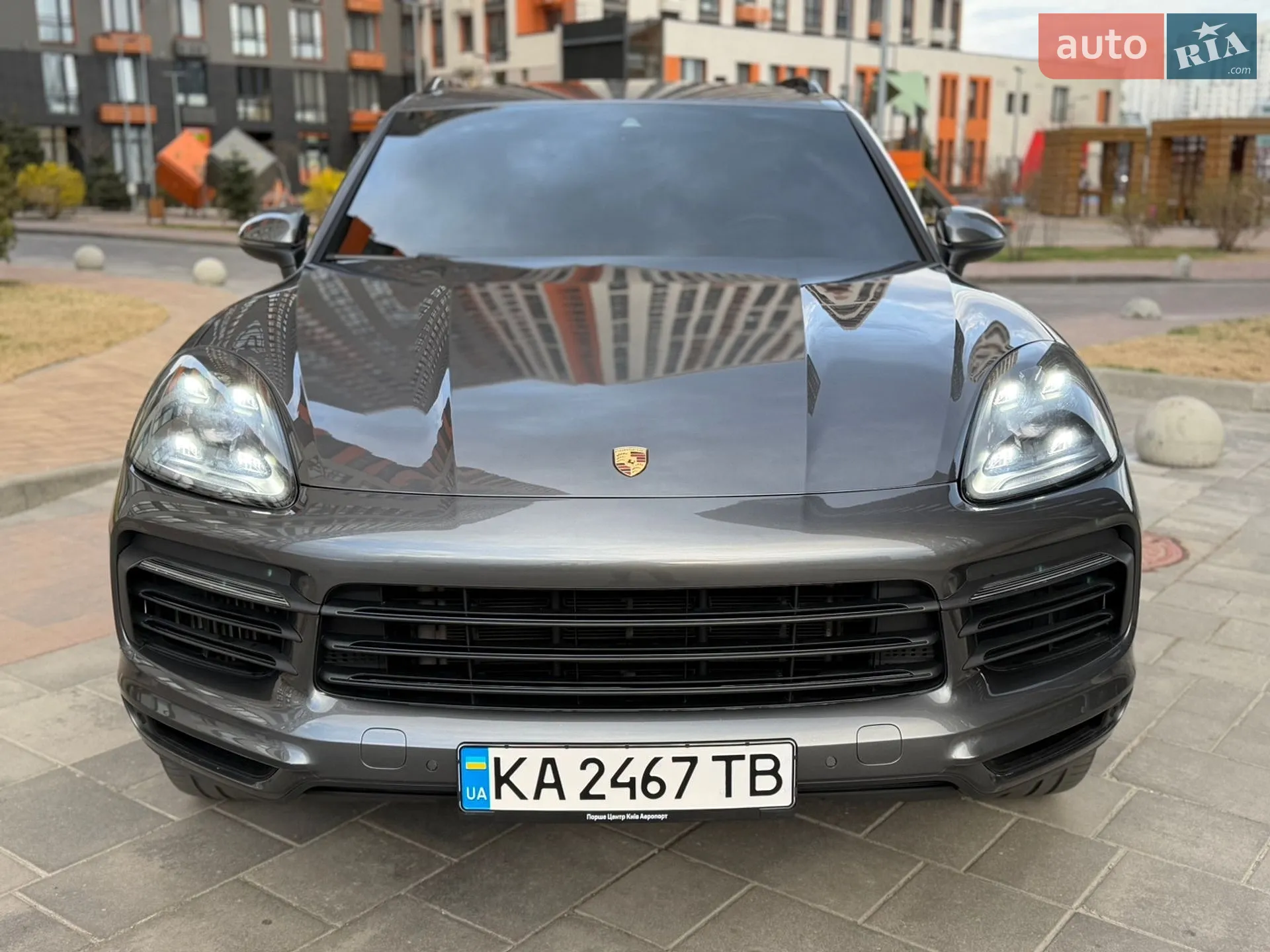 2020 Porsche Cayenne - мініатюра 3