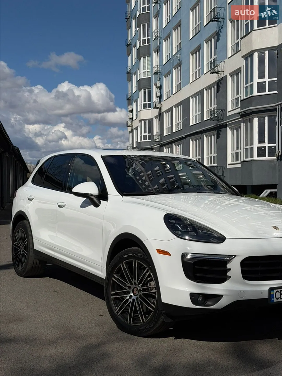 2015 Porsche Cayenne - мініатюра 2