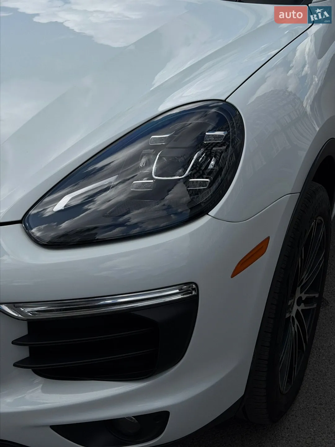 2015 Porsche Cayenne - мініатюра 33
