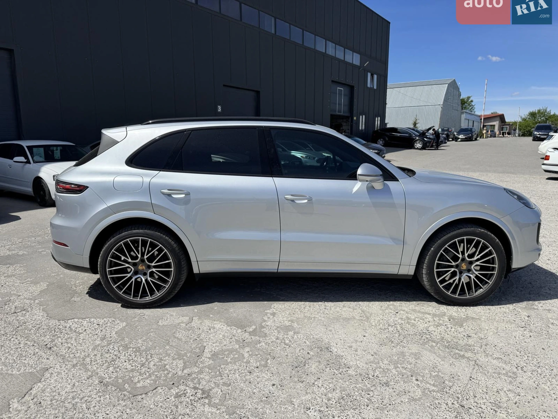 2018 Porsche Cayenne - мініатюра 22