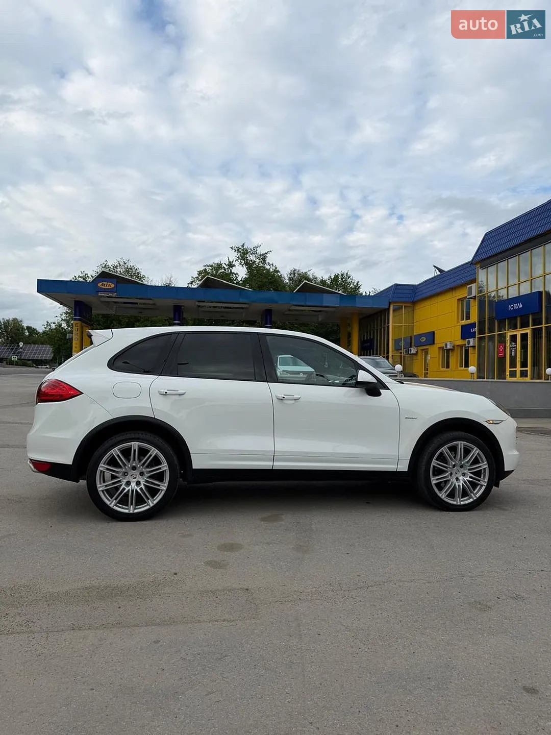2014 Porsche Cayenne - мініатюра 6