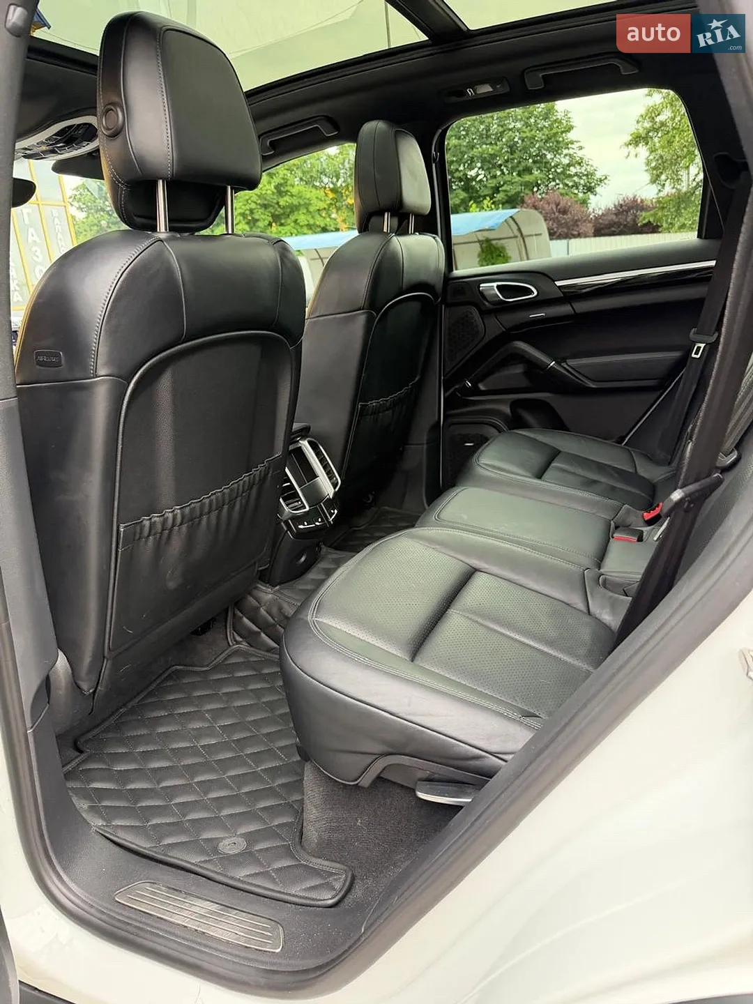 2014 Porsche Cayenne - мініатюра 11