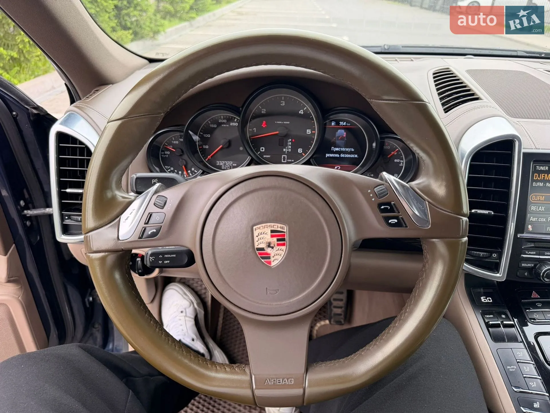 2010 Porsche Cayenne - мініатюра 37