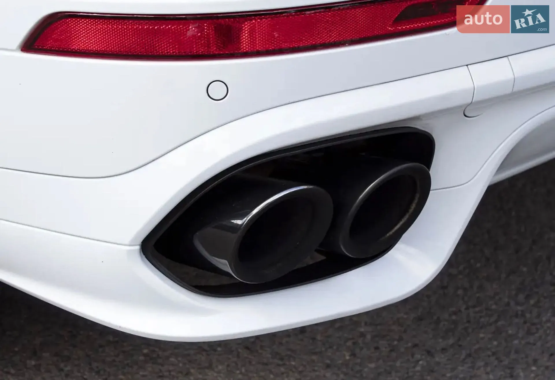 2015 Porsche Cayenne - мініатюра 31