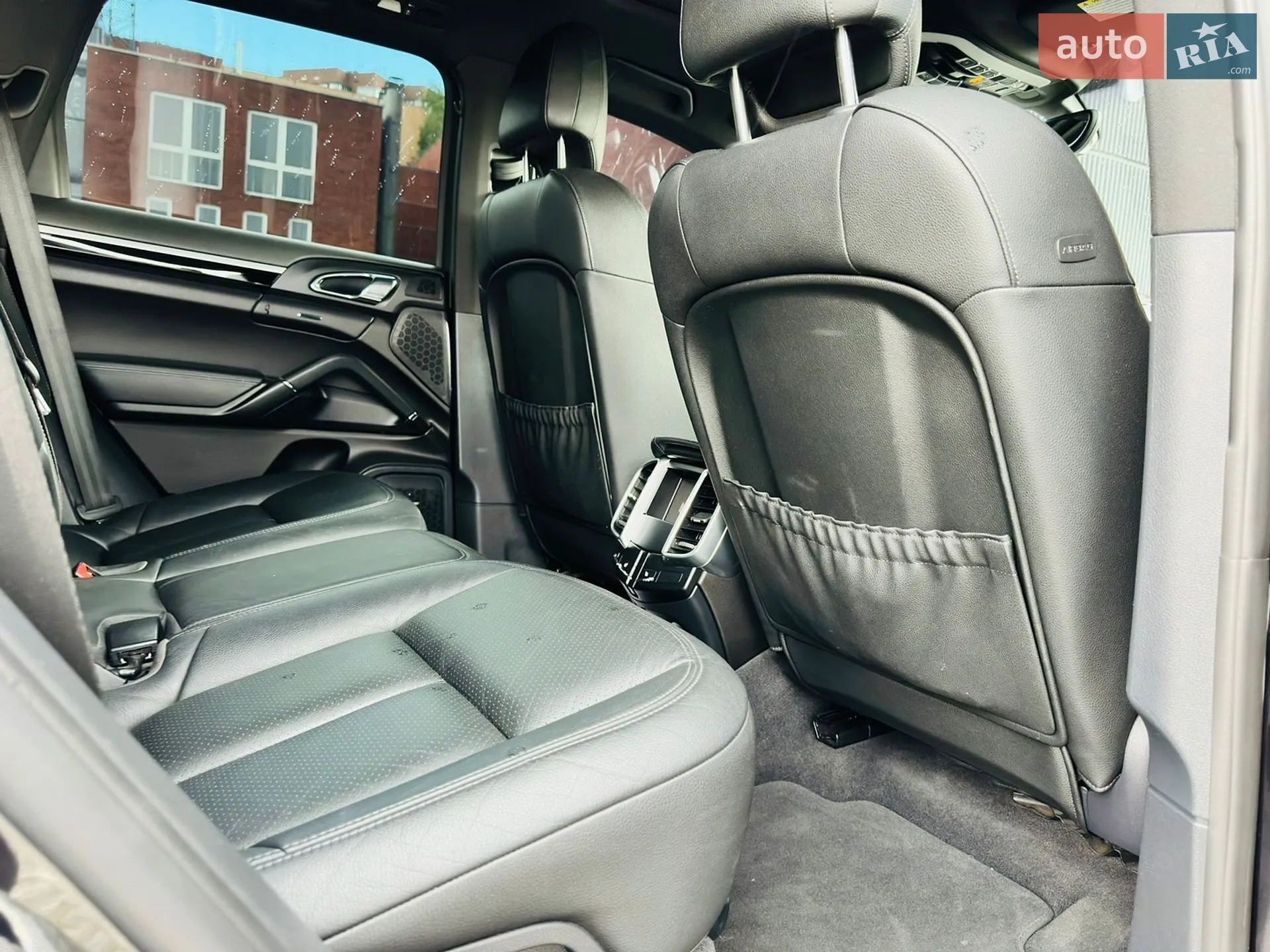 2014 Porsche Cayenne - мініатюра 33