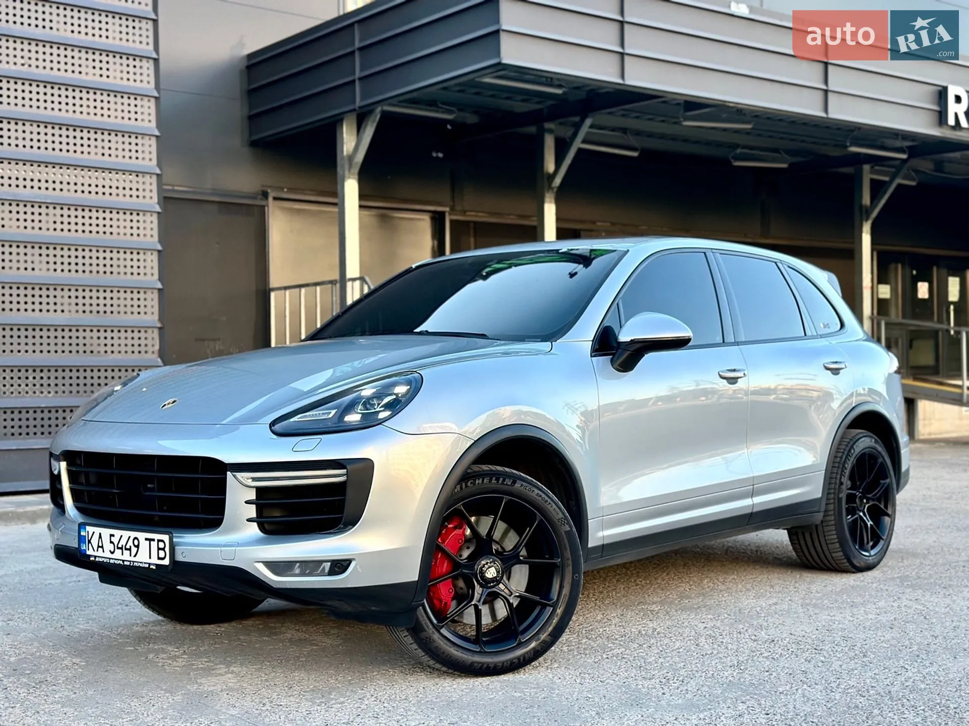 2015 Porsche Cayenne - мініатюра 2