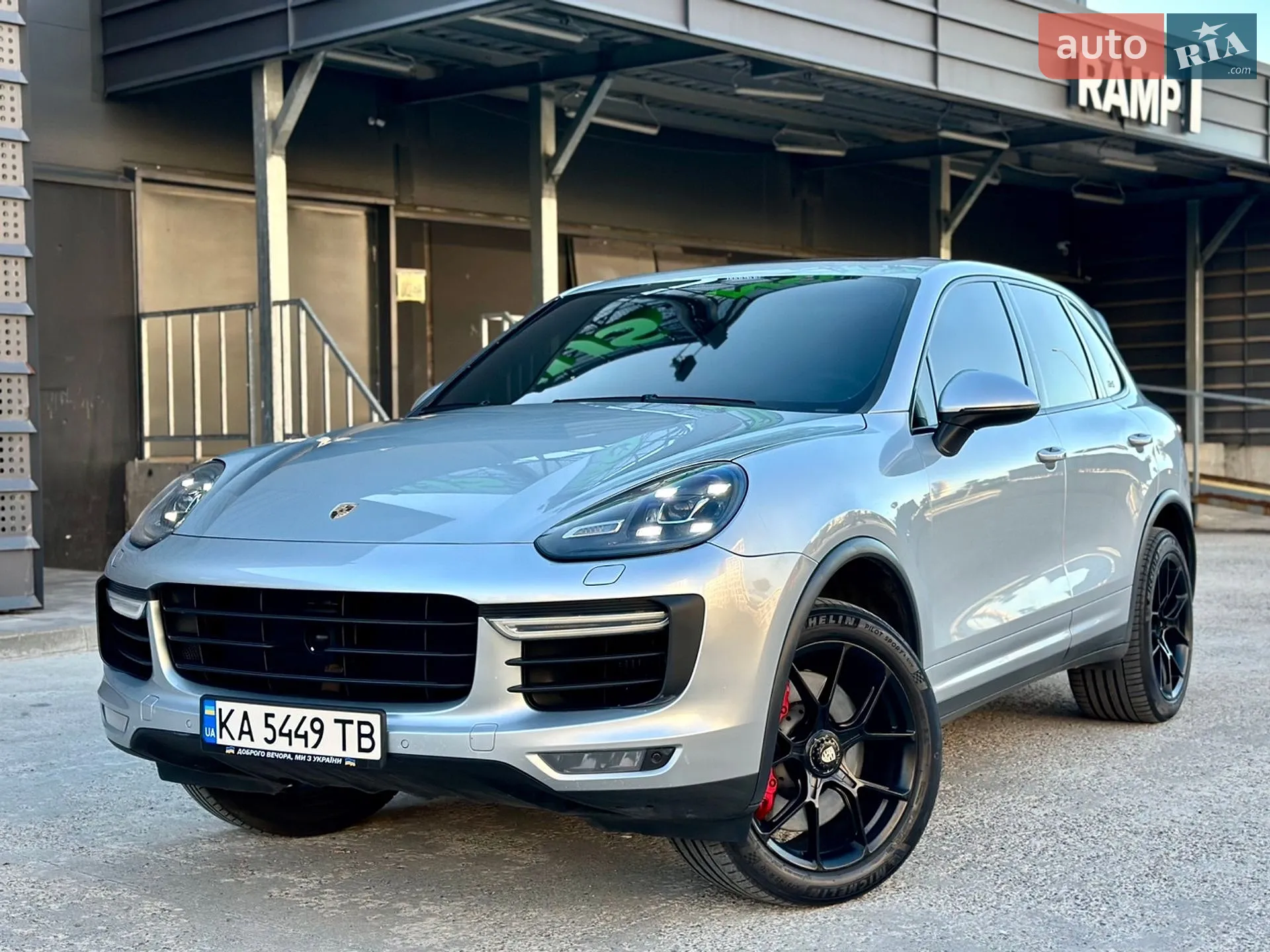 2015 Porsche Cayenne - мініатюра 3