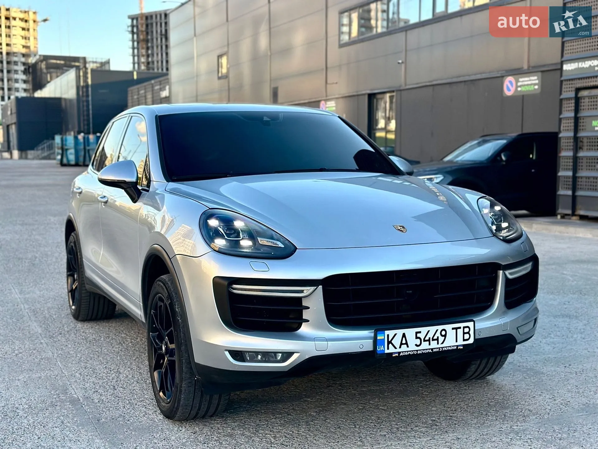 2015 Porsche Cayenne - мініатюра 16