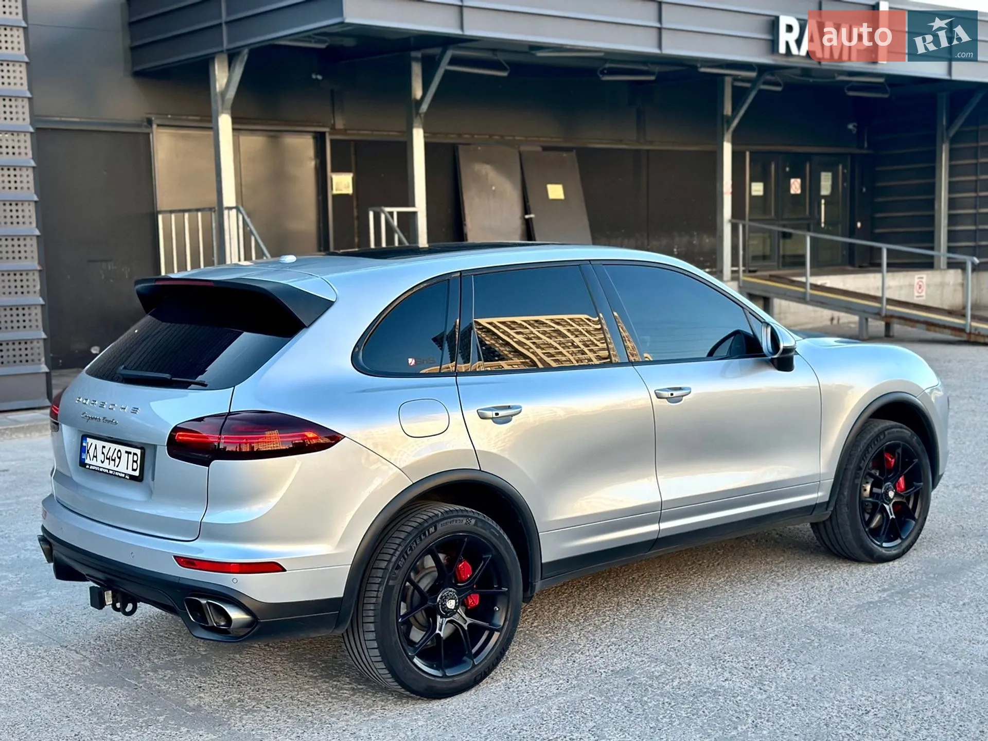 2015 Porsche Cayenne - мініатюра 22