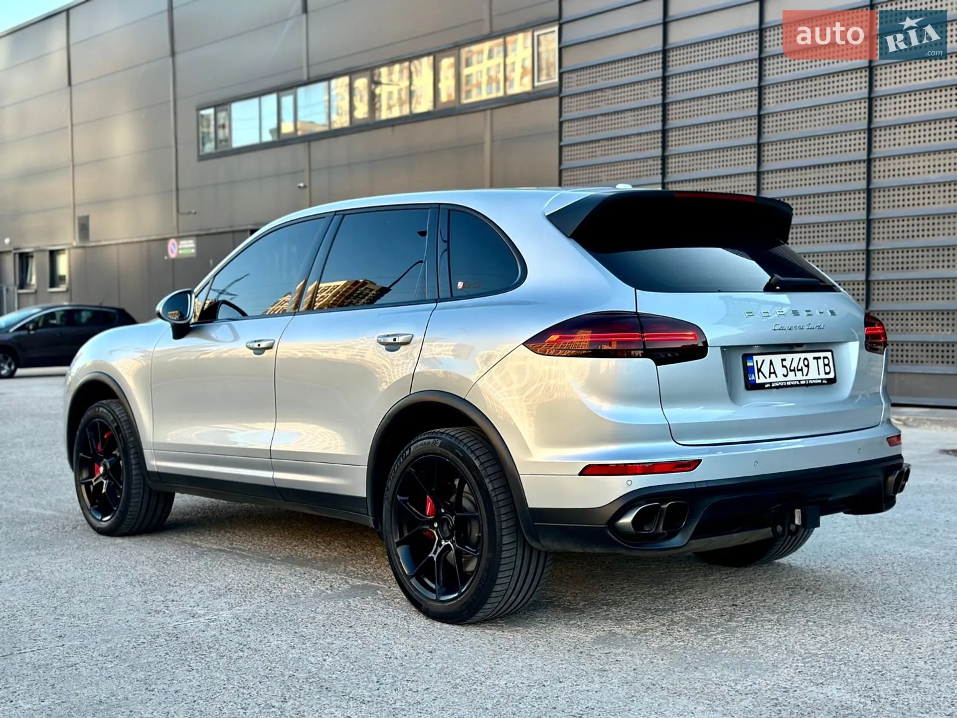 2015 Porsche Cayenne - мініатюра 26