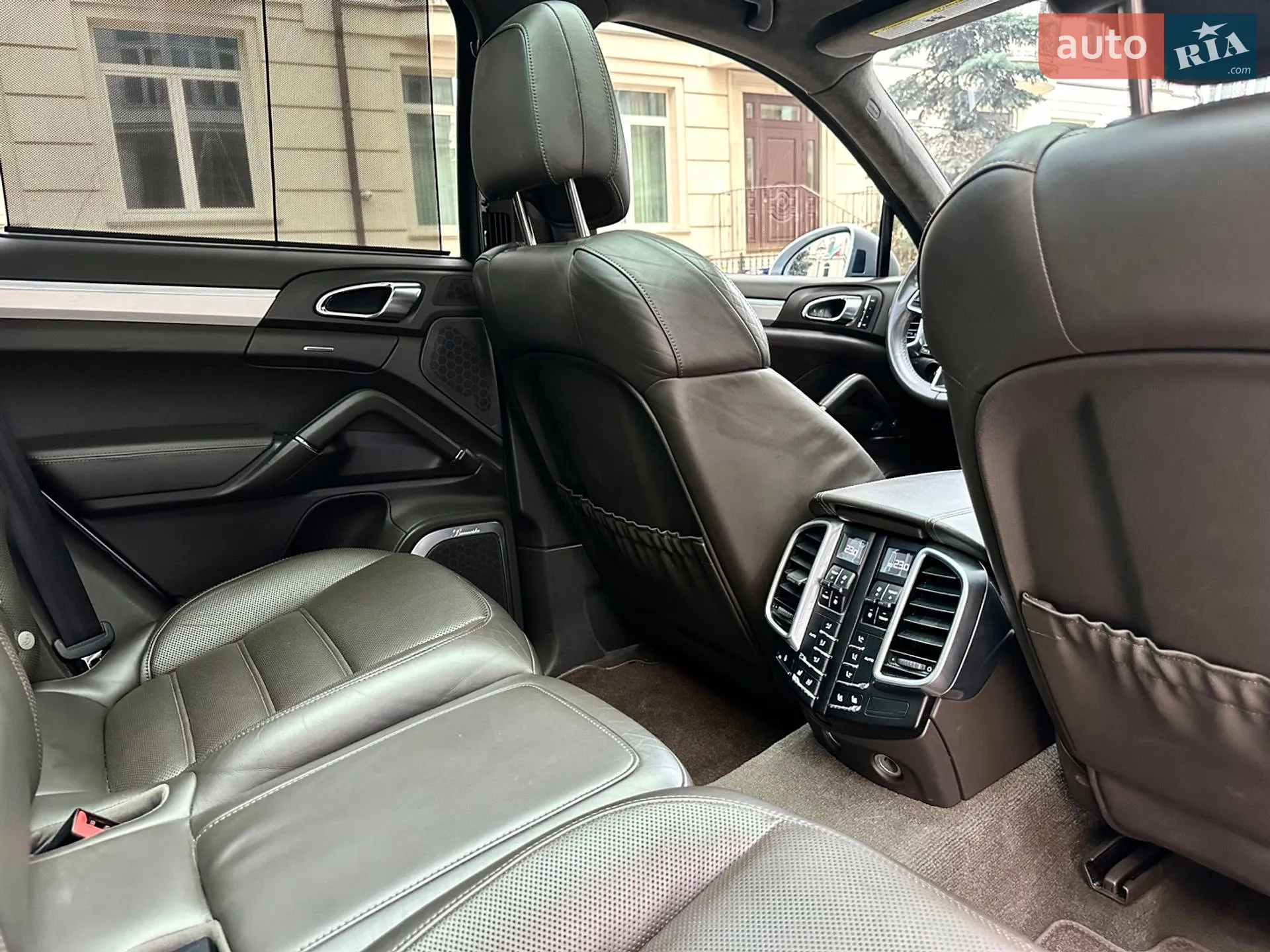 2015 Porsche Cayenne - мініатюра 53