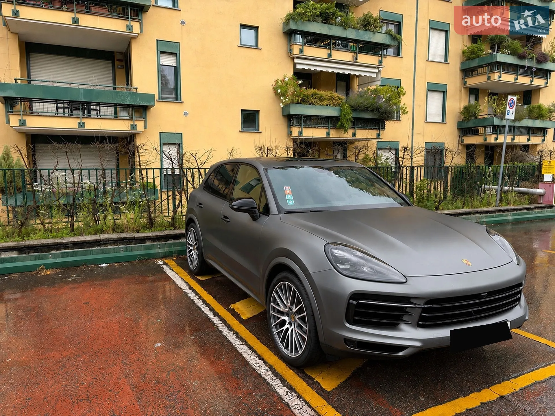 2019 Porsche Cayenne - мініатюра 3