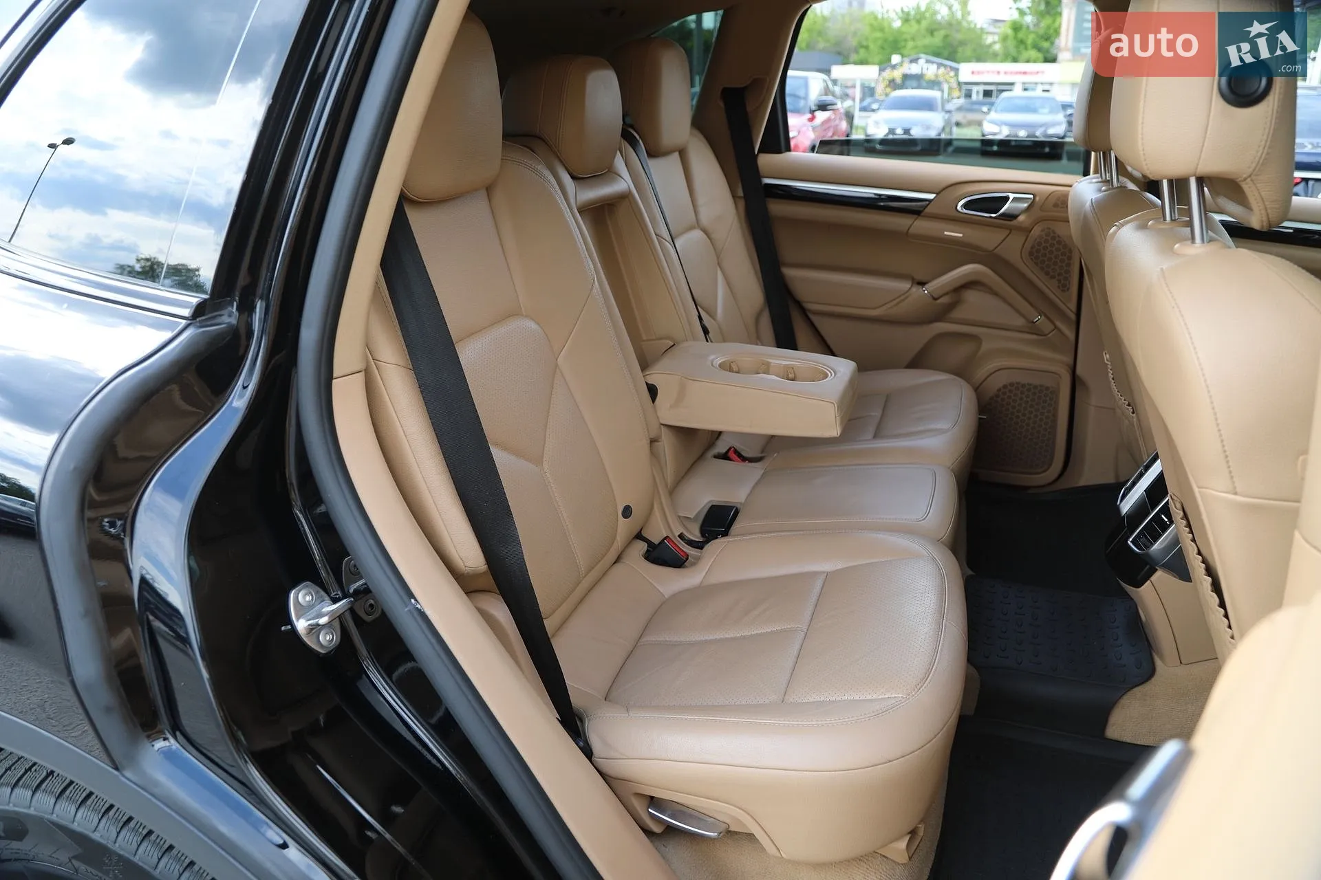 2014 Porsche Cayenne - мініатюра 16
