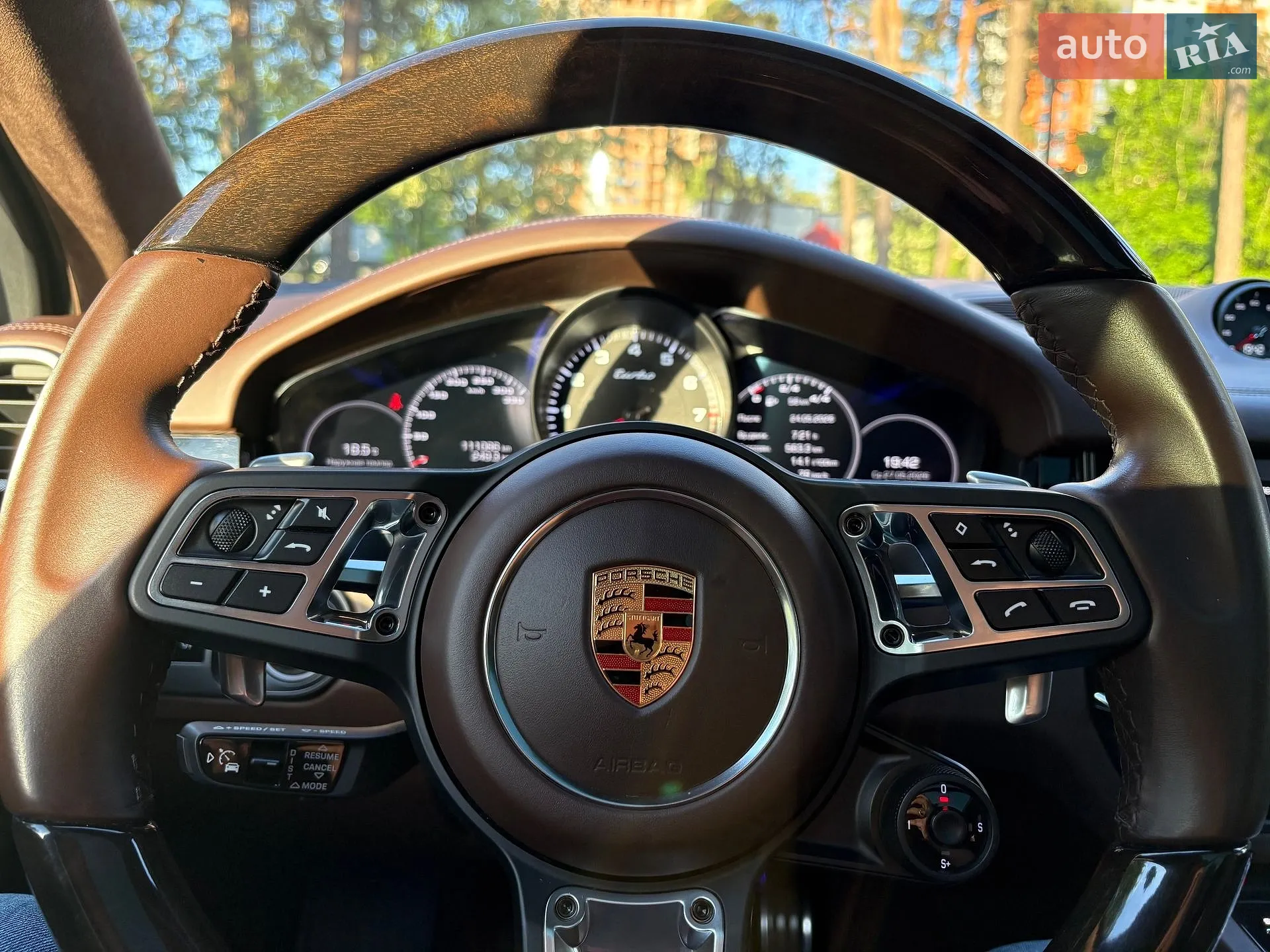 2018 Porsche Cayenne - мініатюра 22