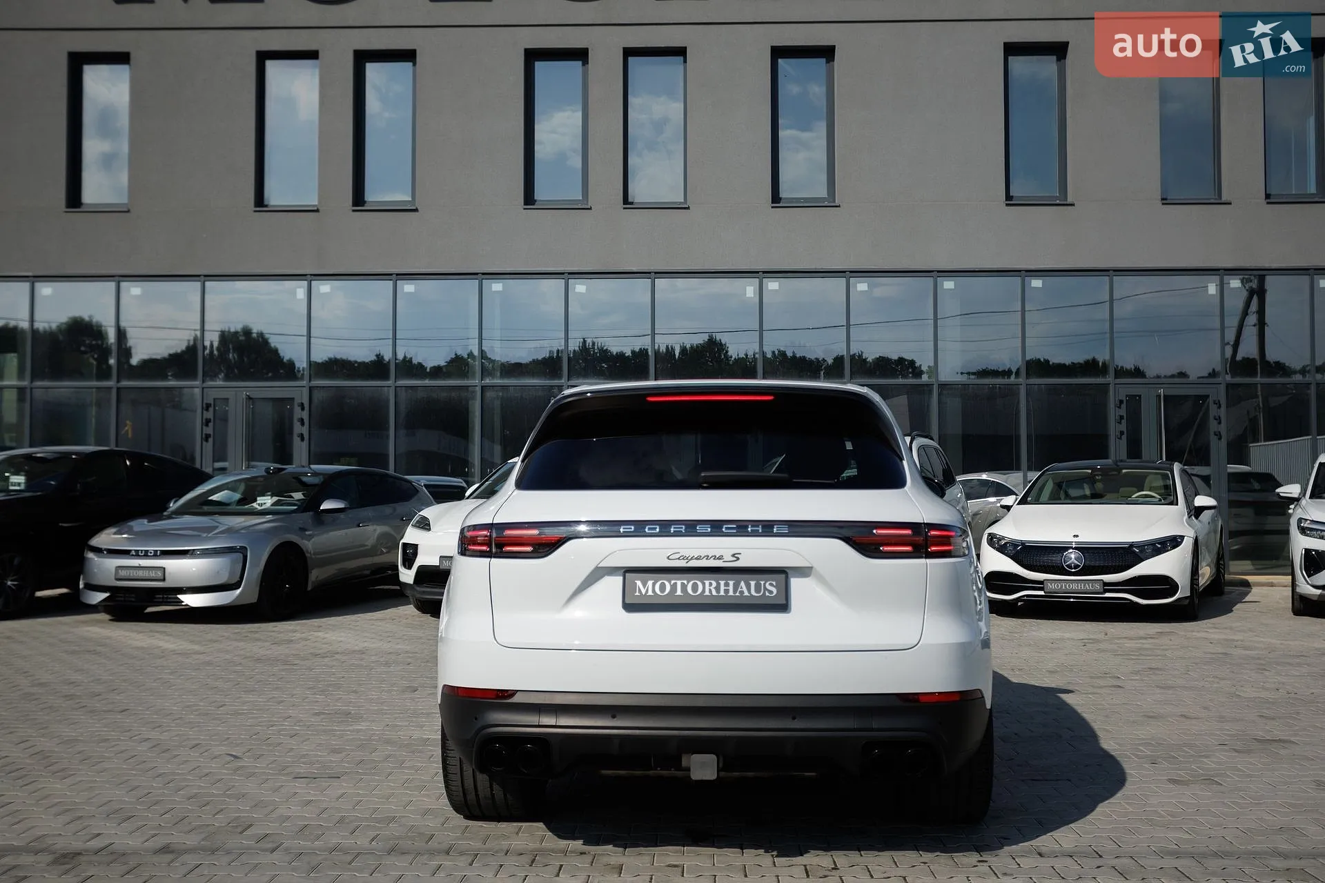 2022 Porsche Cayenne - мініатюра 4