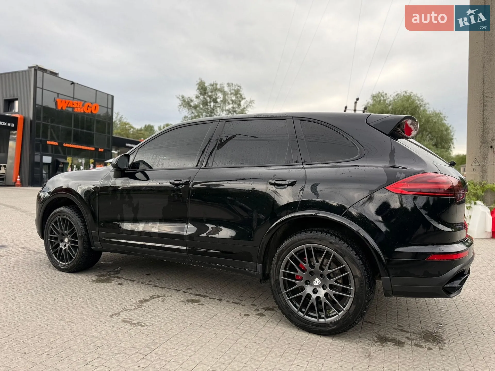 2016 Porsche Cayenne - мініатюра 13